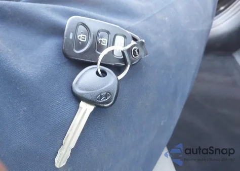 2018 Hyundai Elantra Se из США, поврежденный, VIN 5NPD74LF7JH281934